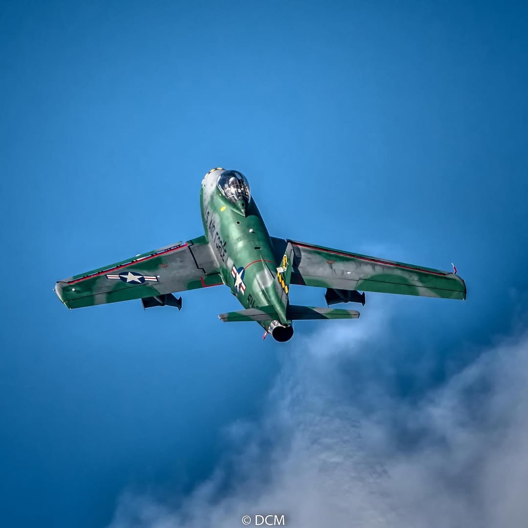 F86 Sabre in flight climb